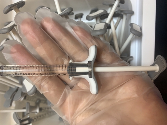 2 مل حشو حمض الهيالورونيك المتقاطع Juvederm Ultra 4 عن طريق الحقن